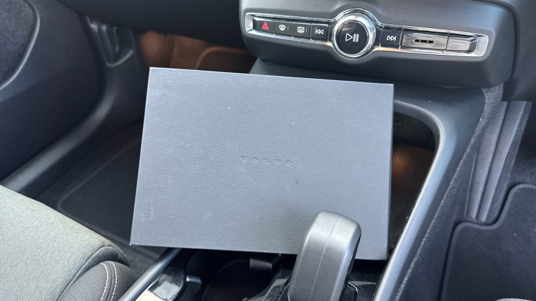 Volvo XC40 2.0 B3P Plus Dark 5dr Auto Petrol Estate